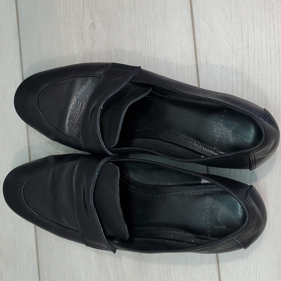 Marc Fisher Women LTD Leather Loafer Slip on shoes sz 6M - Picture 7 of 12
